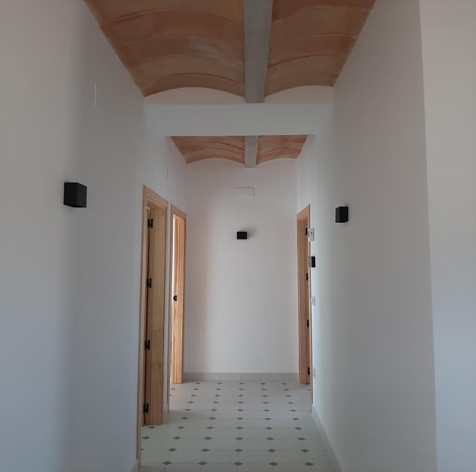 Casita Del Embalse Con Encanto Biar Bagian luar foto